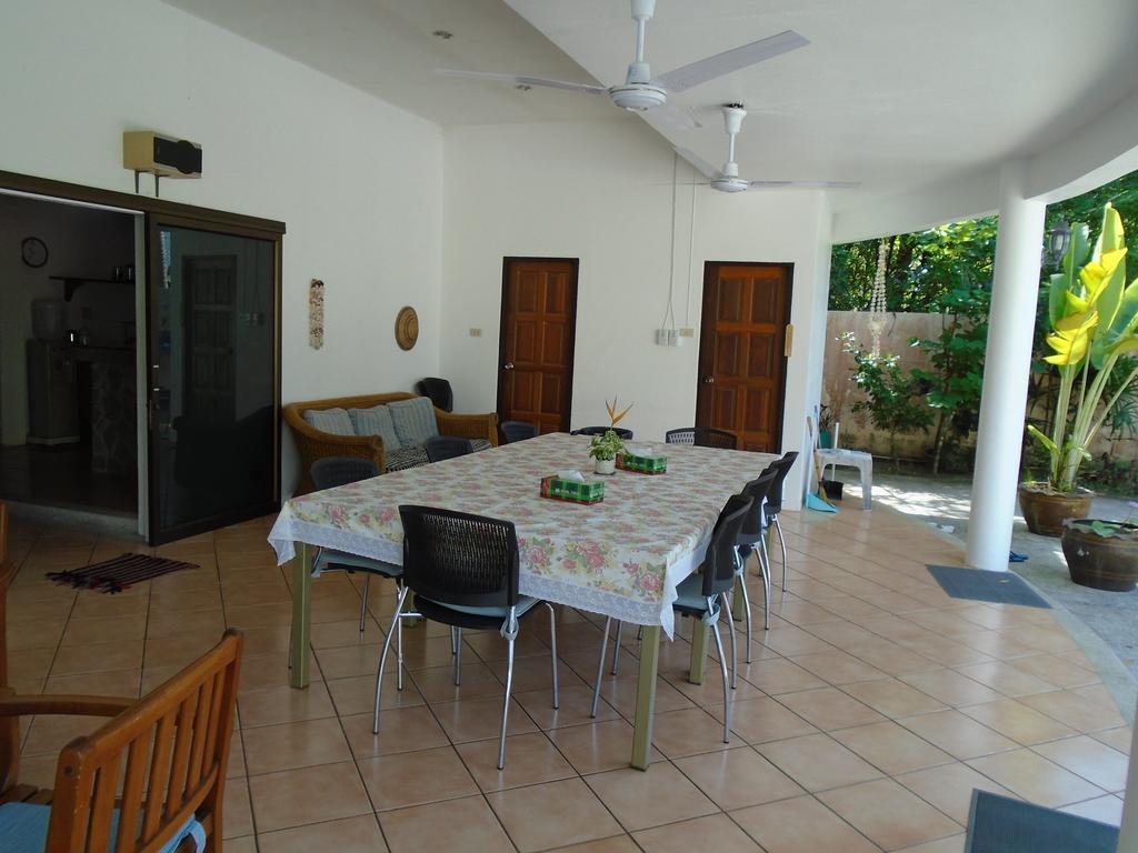 Villa Baan Coconut Strand Bang Tao Exterior foto